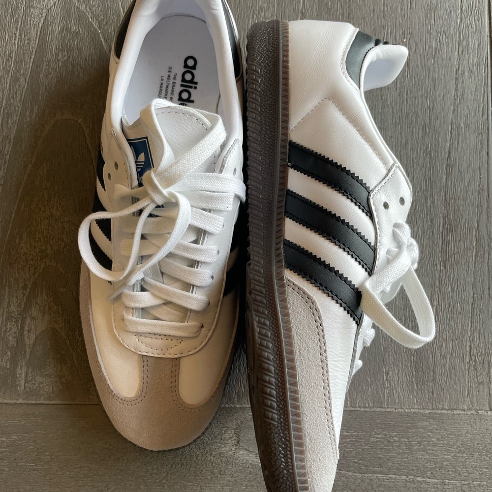 adidas sambas men’s  6 1/2